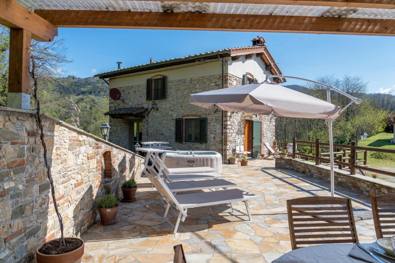 Villa Fenice - Elegant Country House Borgo a Mozzano Exteriör bild